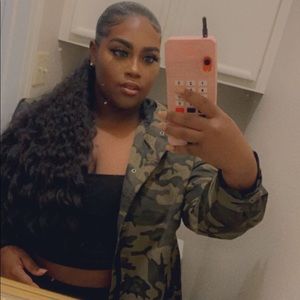 Meet your Posher, Sameria